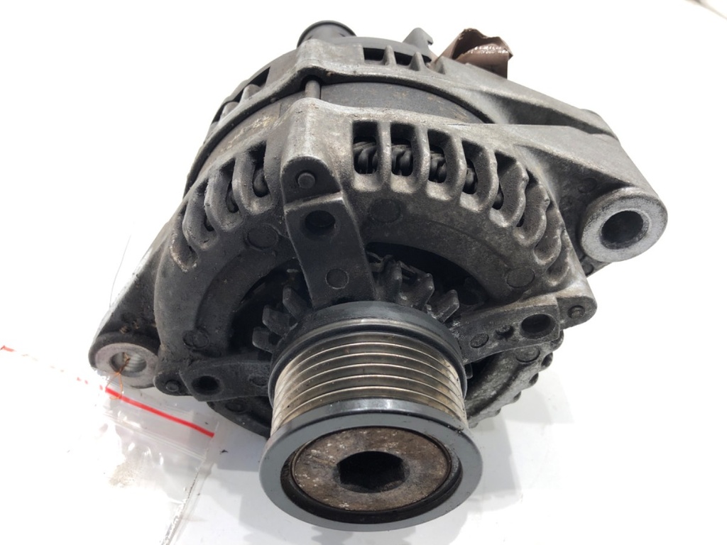 [STARK-878158] Alternador Jeep Cherokee (KL) 2.0 CRD 4x4 125 kW 2014-2018