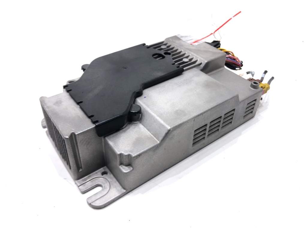 [STARK-670990] Amplificador BMW Serie 5 (G30, F90) 2016-2022