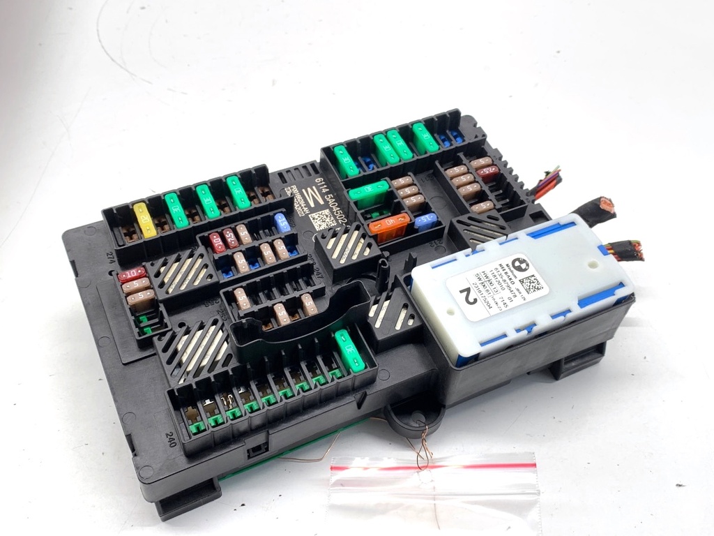 [STARK-878823] Caja de fusibles BMW X4 (G02, F98) 2018-2022