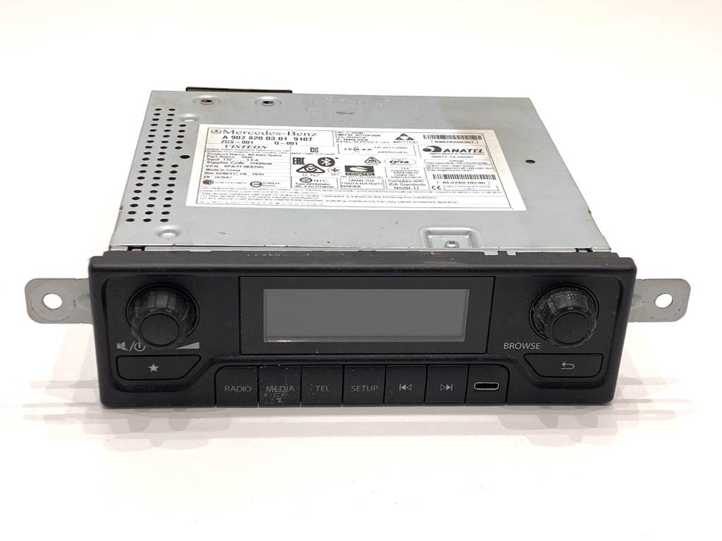 [STARK-880229] Radio Mercedes-Benz eSprinter Skrzynia (B910) 2020-2022