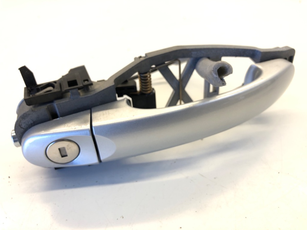 [STARK-882567] Manilla exterior de puerta delantera izquierda VW Transporter / Caravelle VI (2015-2022)