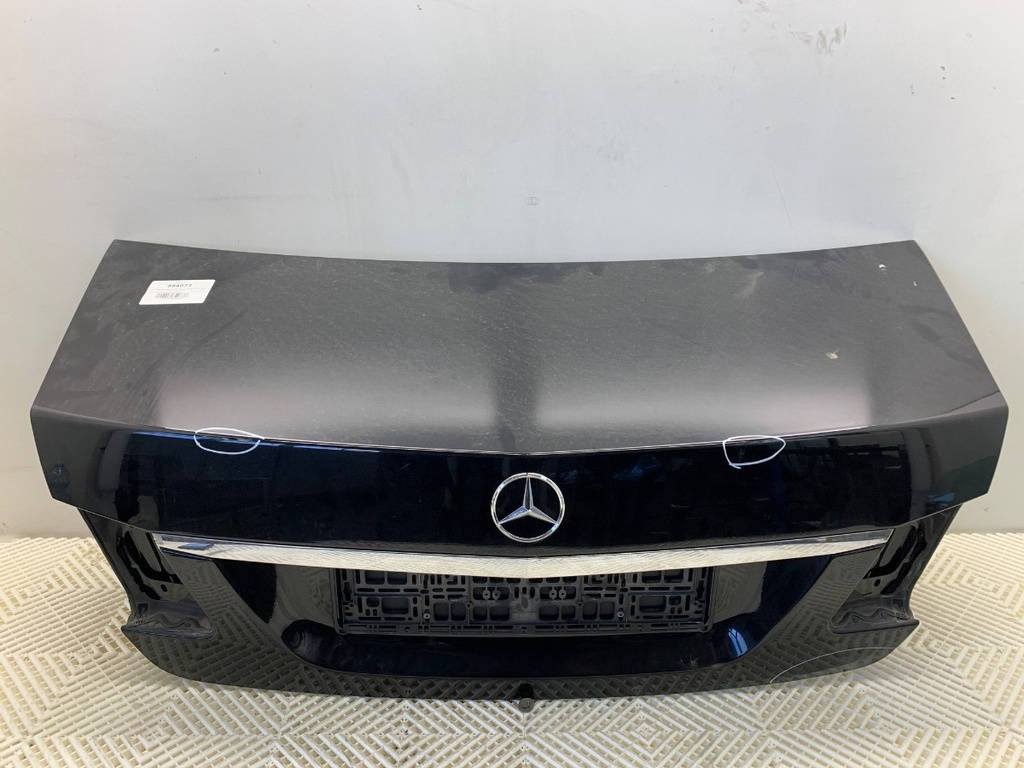 [STARK-884073] Portón trasero Mercedes-Benz Clase E (W212) 2009-2016