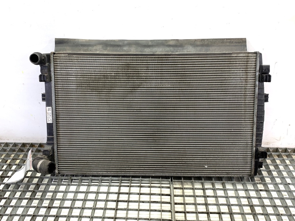 [STARK-886374] Radiador de agua VW Passat B8 Variant (3G5, CB5) 2.0 TDI 110 kW 2014-2022