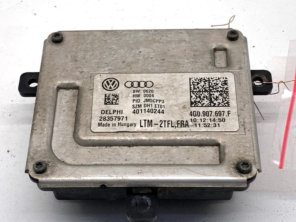 [STARK-886409] Convertidor de xenón VW Passat B8 Variant 2.0 TDI 110 kW