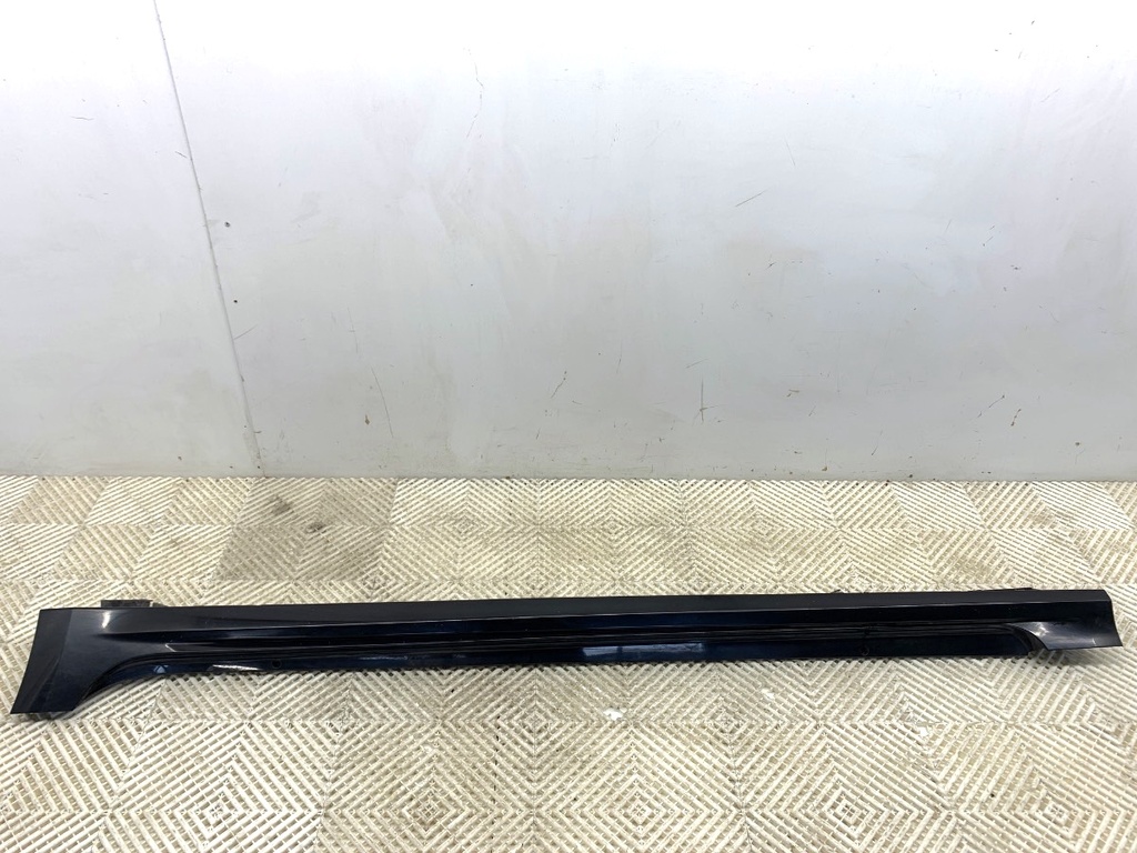[STARK-887354] Tira de umbral izquierda Toyota Corolla sedán (_E21_) 2019-2022