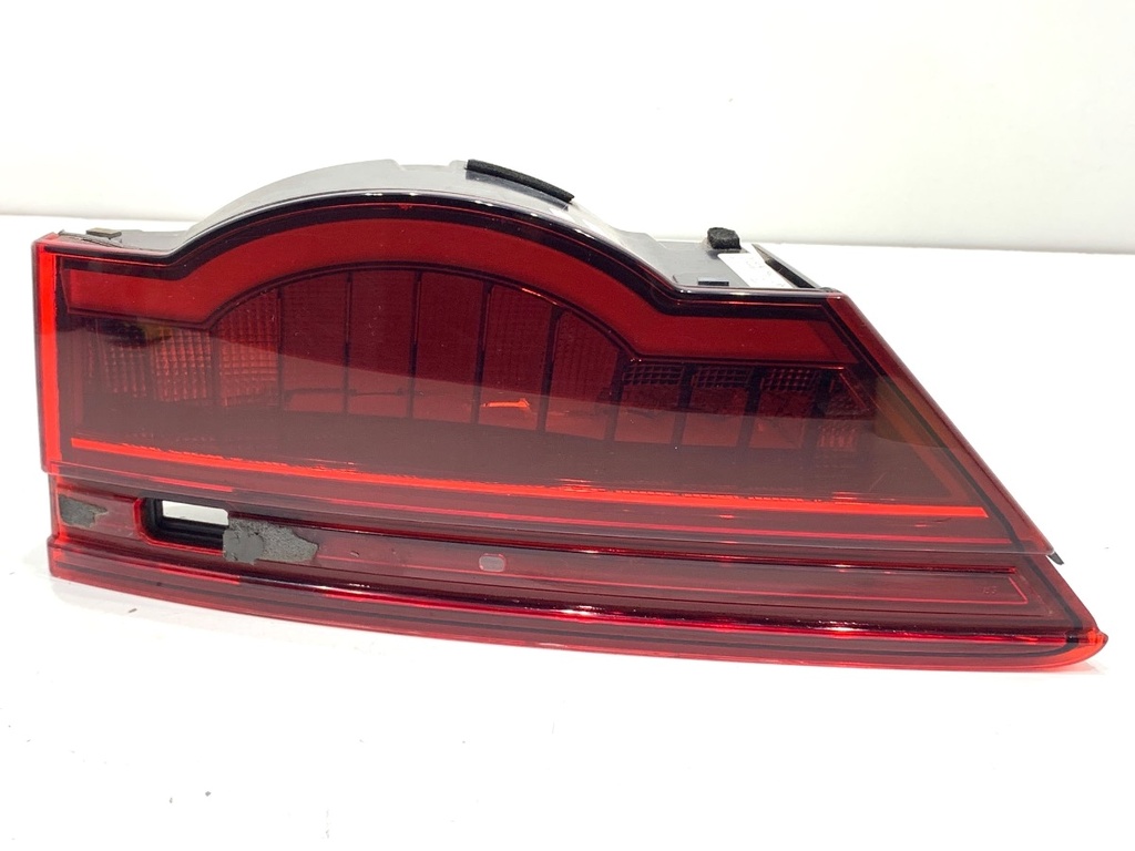 [STARK-890378] Piloto trasero derecho JAGUAR XF SPORTBRAKE (X260) 2017-2022