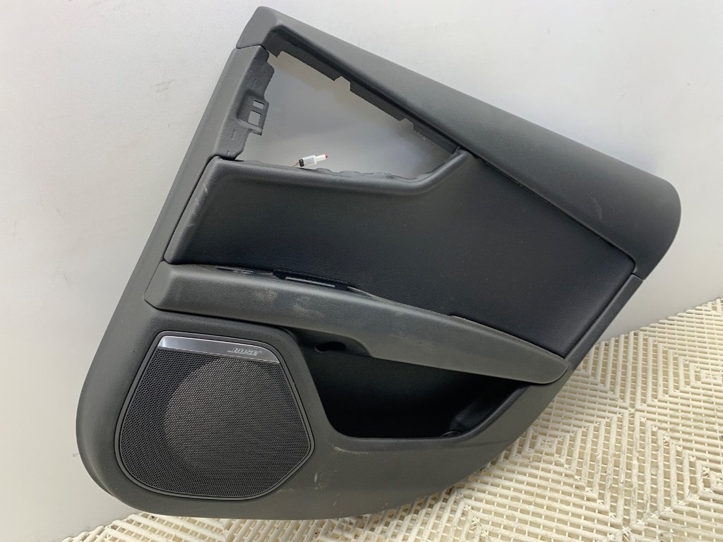 [STARK-892218] Panel de puerta delantero derecho Audi A7 Sportback (4GA, 4GF) 2010-2018
