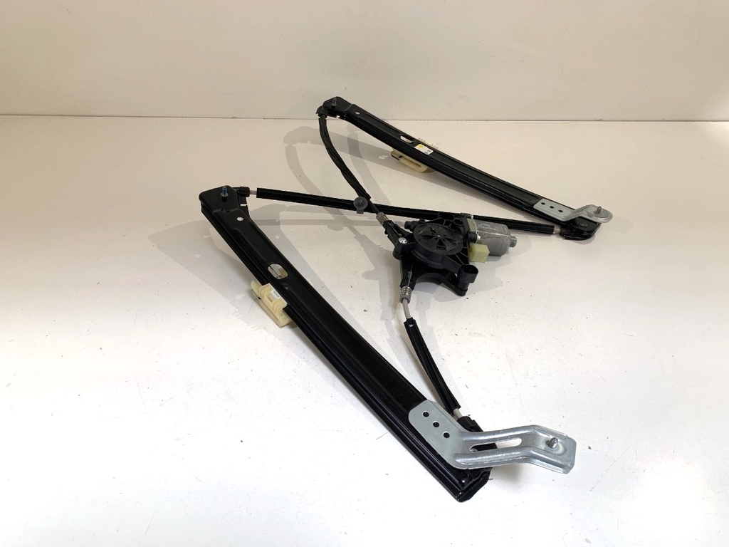 [STARK-897895] Elevador de ventana delantero derecho SEAT ATECA (KH7, KHP) 1.5 TSI 110 kW 2018-2022