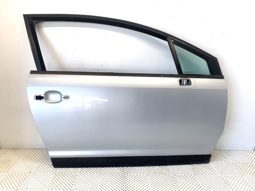 [STARK-898716] Puerta delantera derecha CITROËN C4 Coupé (LA_) 2004-2013
