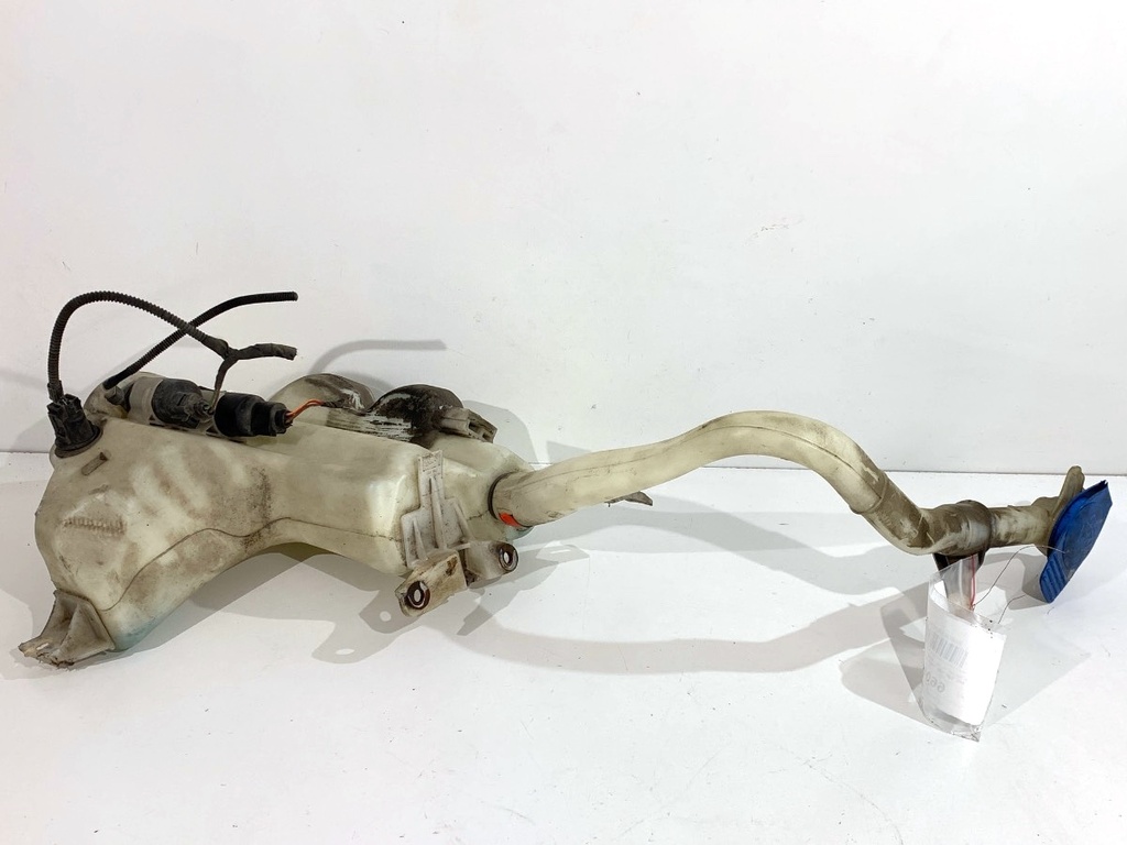 [STARK-899099] Depósito de líquido lavaparabrisas VW Phaeton (3D1, 3D2, 3D3, 3D4, 3D6, 3D7, 3D8, 3D9) 2002-2016