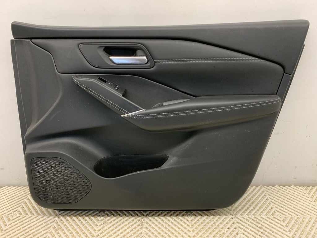 [STARK-899349] Panel de puerta delantero derecho Nissan Qashqai III (J12) 2021-2022