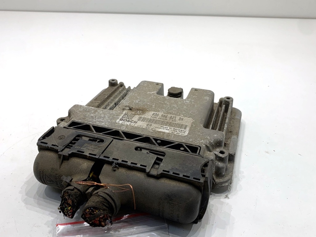 [STARK-901685] Unidad de control del motor SKODA Octavia II Combi (1Z5) 1.9 TDI 77 kW 105 CV 2004-2010