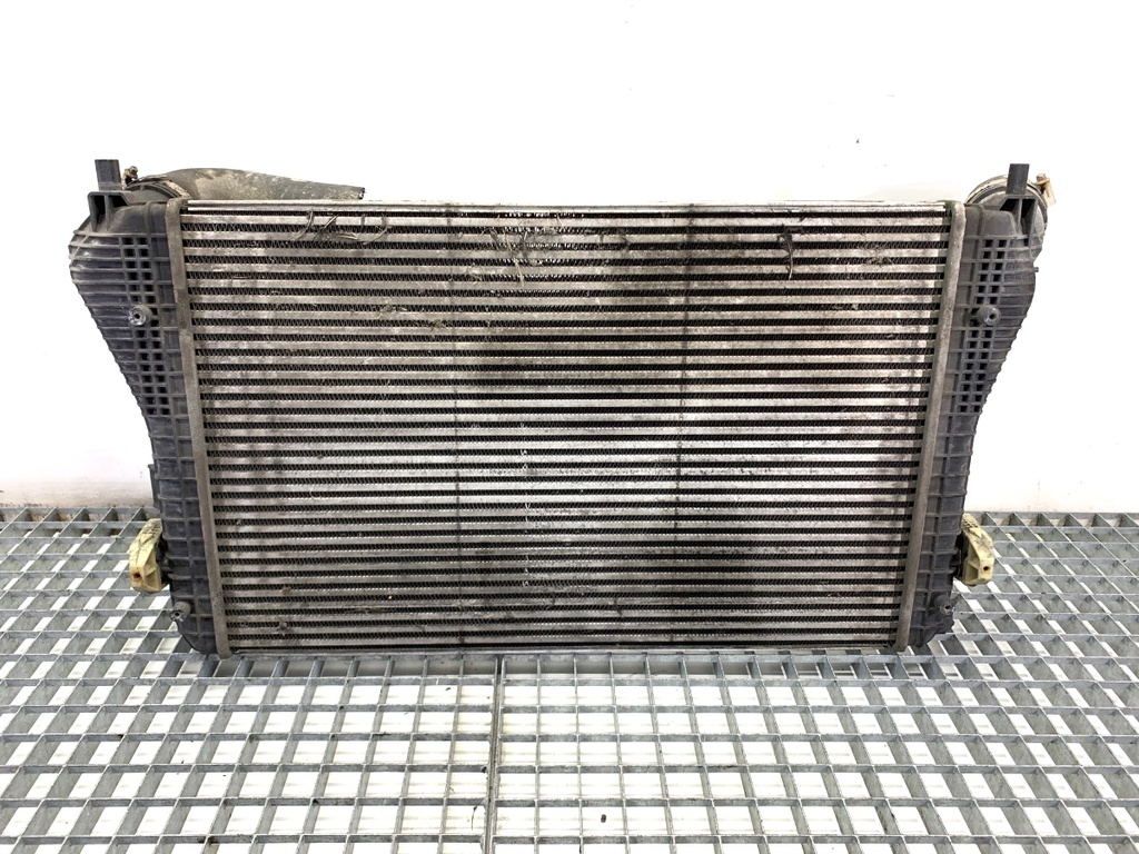 [STARK-905486] Intercooler SKODA SUPERB II Kombi (3T5) 2.0 TDI 103 kW 2009-2010