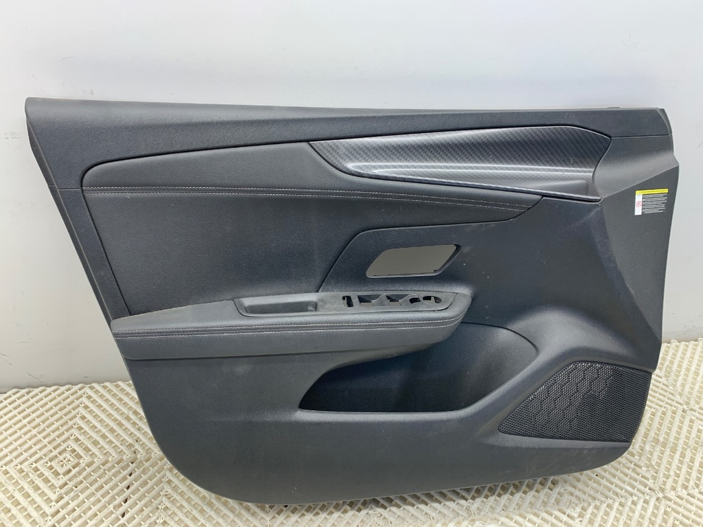 [STARK-907126] Panel de puerta delantero izquierdo OPEL MOKKA 2020-2022