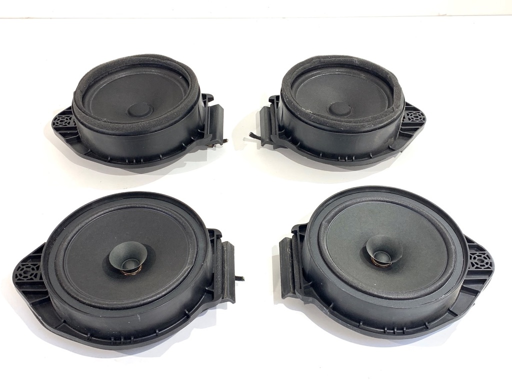[STARK-907536] Set de altavoces Opel Astra K Sports Tourer (B16) 2015-2022