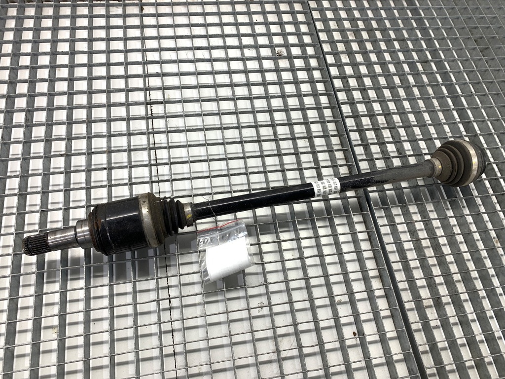 [STARK-906841] Eje trasero derecho BMW Serie 3 Touring (G21, G81) 2019-2022
