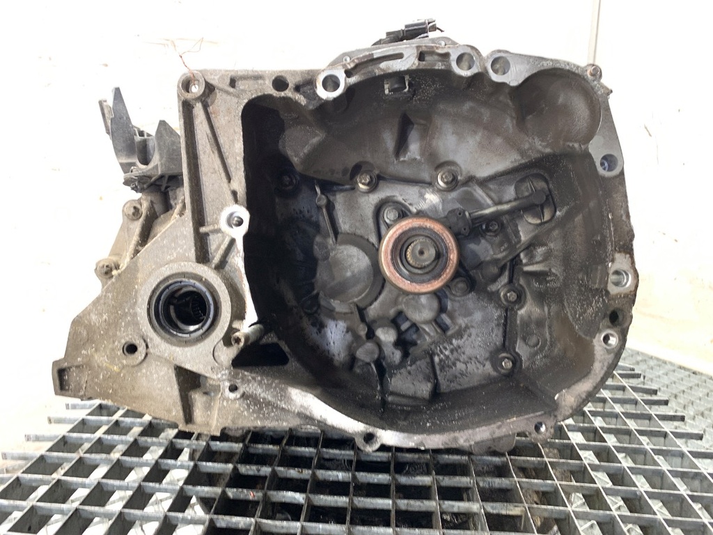 [STARK-770748] Caja de cambios Renault Clio IV (BH_) 1.2 16V 54 kW 2012-2022
