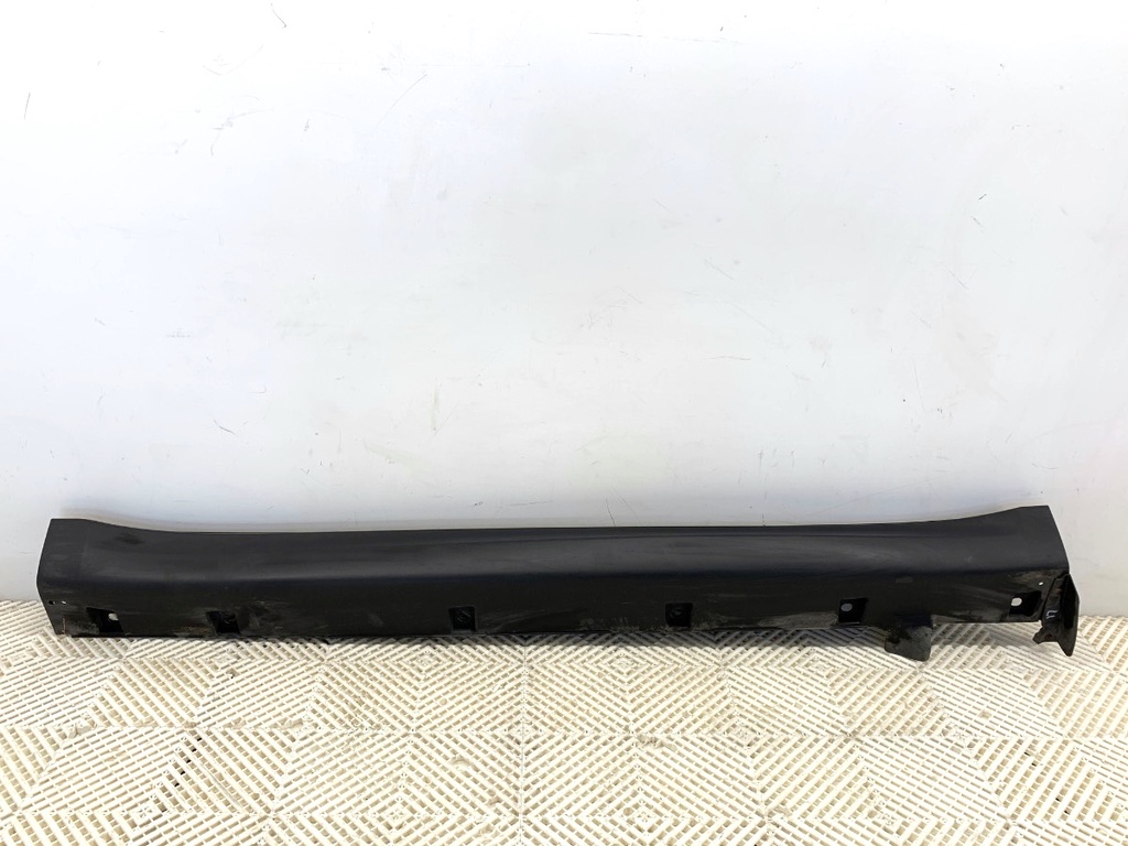 [STARK-912919] Moldura de umbral izquierda SUZUKI VITARA (LY) 2015-2022 1.6 gasolina