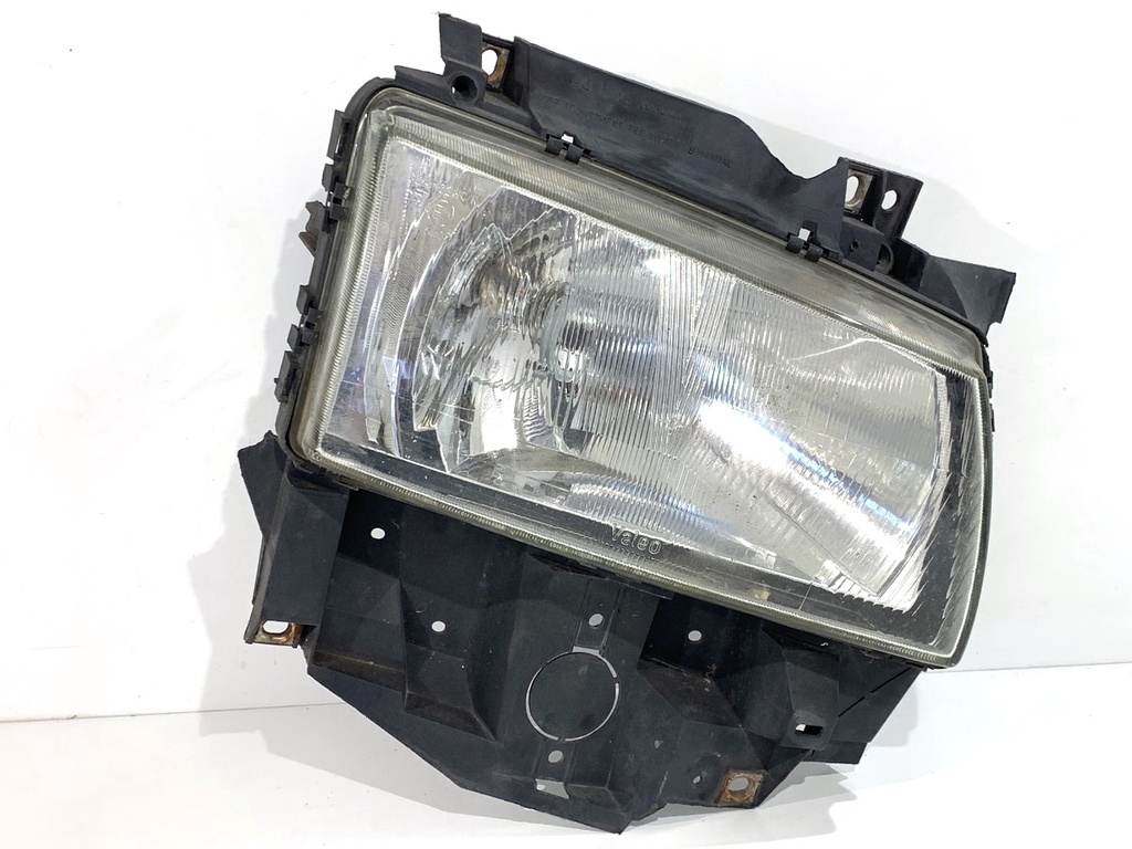 [STARK-912956] Faros delanteros derecho VW Transporter IV Autobus 1990-2004