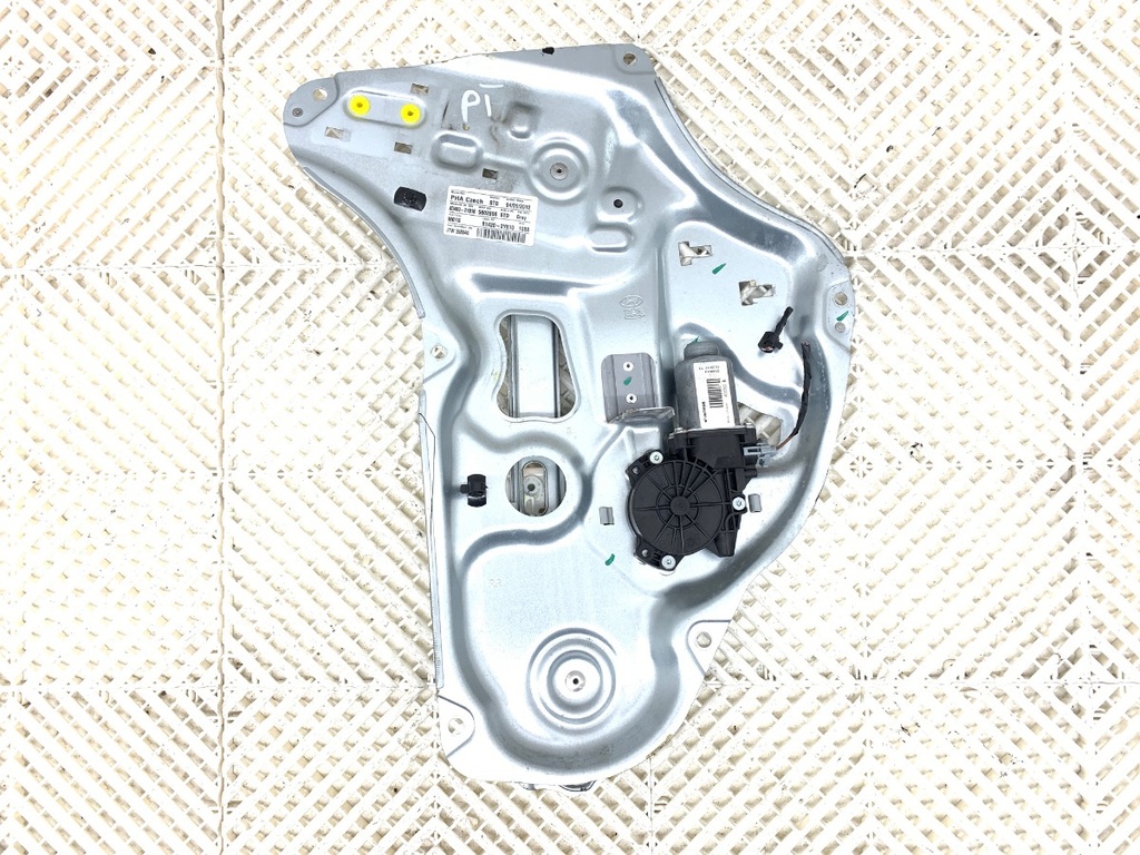 [STARK-915250] Elevador de ventanilla trasero derecho HYUNDAI ix35 (LM, EL, ELH) 2009-2022