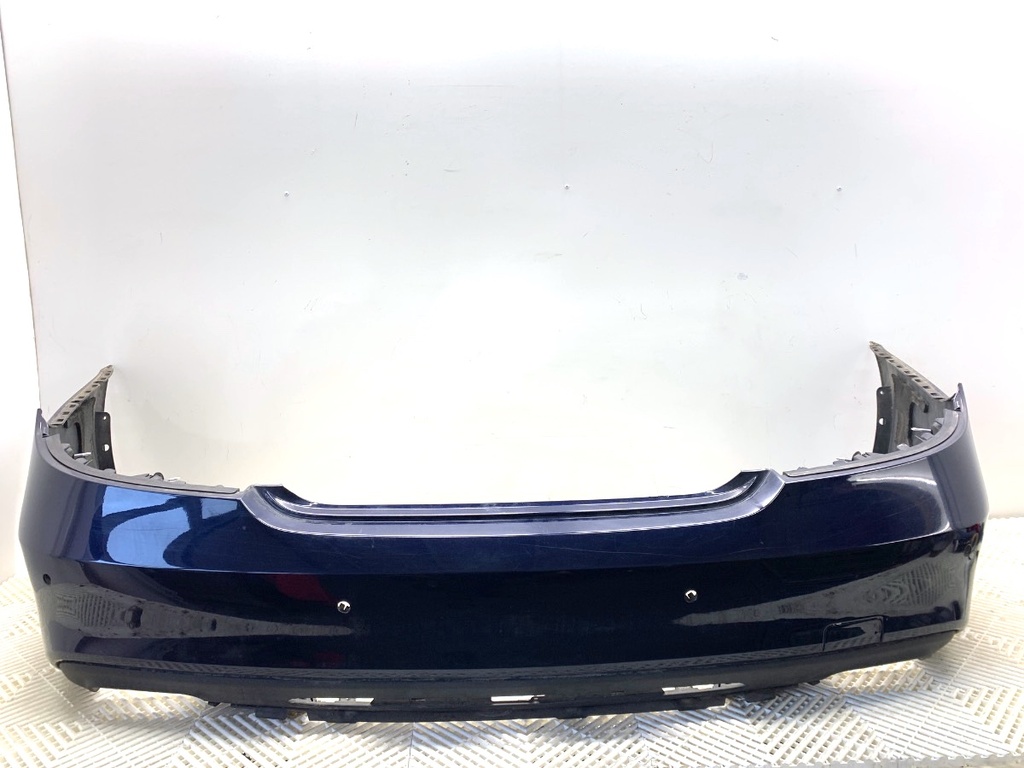 [STARK-843419] Parachoques trasero Mercedes-Benz CLS Shooting Brake (X218) 2012-2017