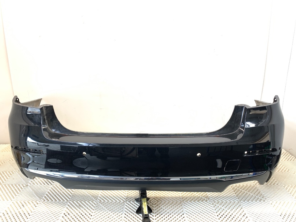 [STARK-893966] Parachoques trasero BMW Serie 5 (G30, F90) 2016-2022
