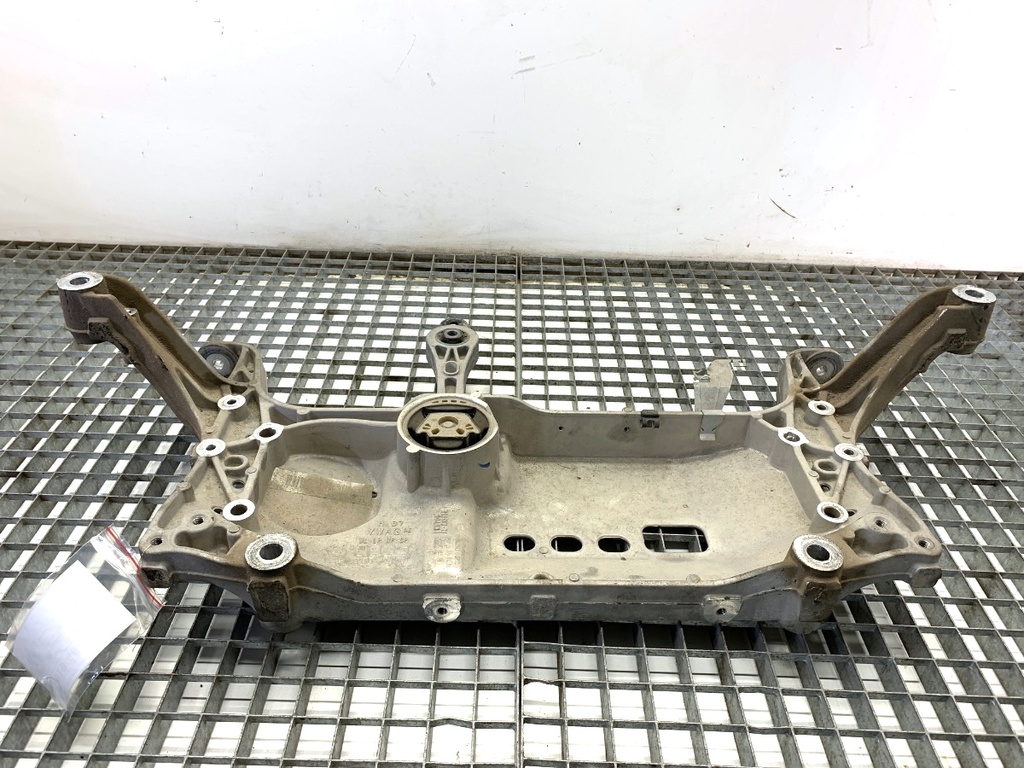 [STARK-919464] Soporte de motor AUDI Q3 (8UB, 8UG) 2.0 TFSI quattro 147 kW 2014-2018