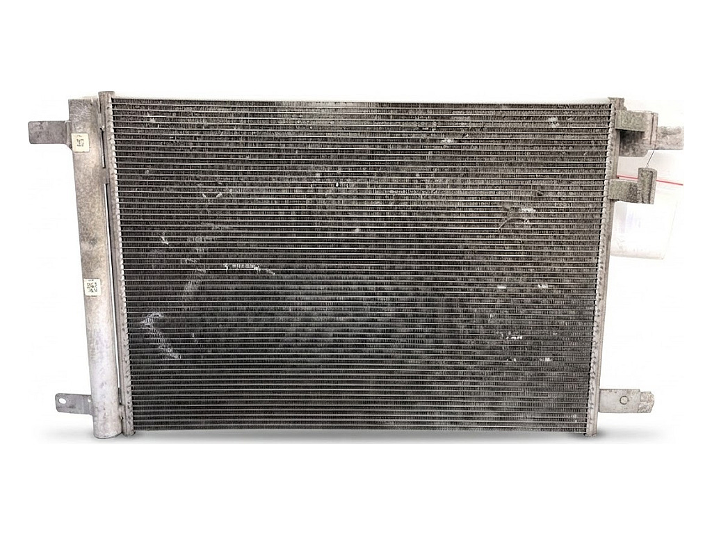[STARK-922487] Radiador de aire acondicionado VW Polo VI (AW1, BZ1, AE1) 1.0 TSI 70 kW 2017-2022