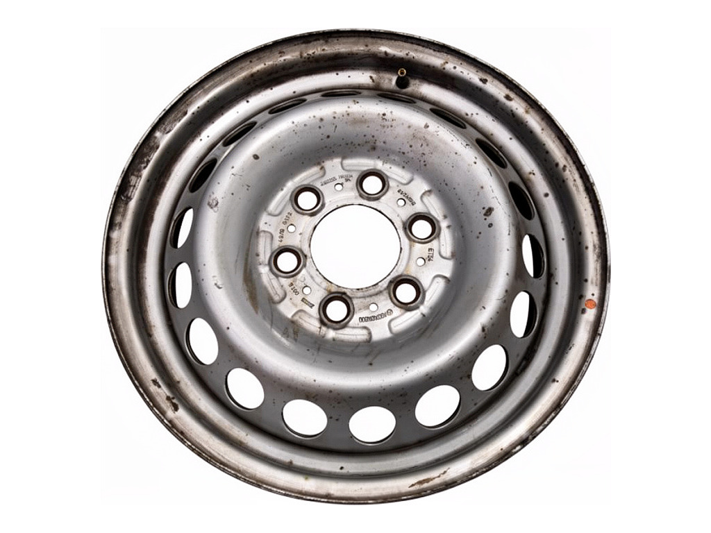 [STARK-925251] Llanta de acero 16" Mercedes-Benz Sprinter 3,5t (B907, B910) 2018-2022
