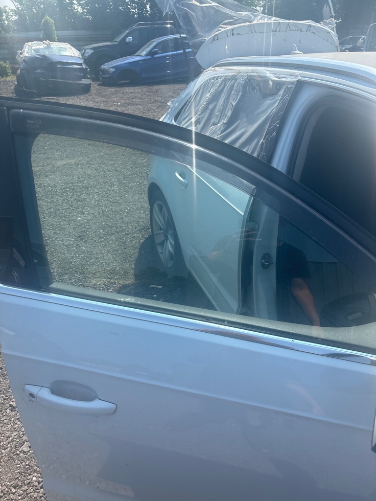 [MTD-530246] Cristal puerta delantera derecha Audi A3 8VA