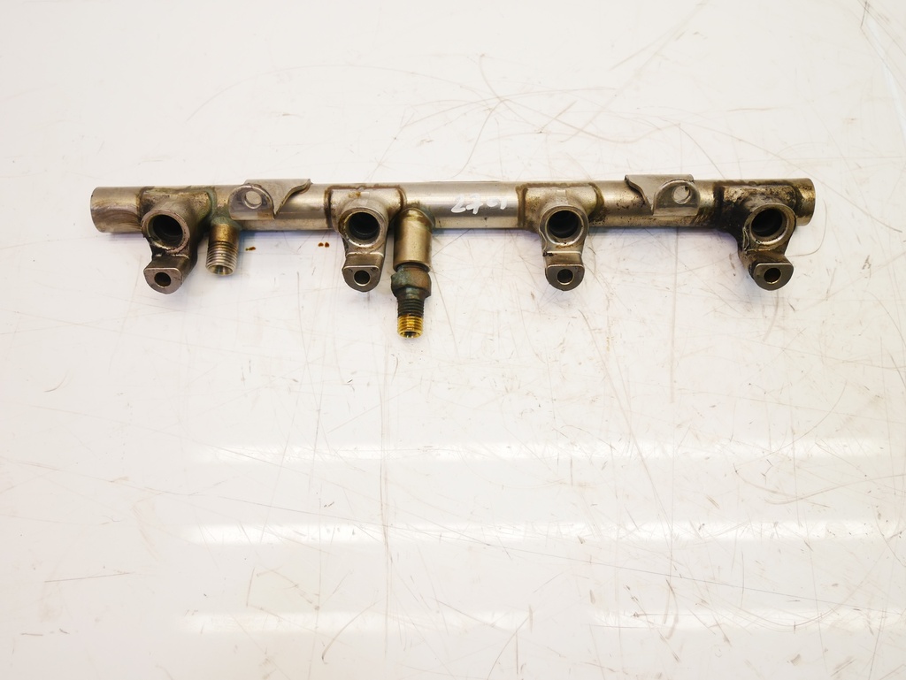[MTD-402400] Rampa de inyectores Audi A6 C6 A8 D3 4.2 FSI BVJ 079133315E