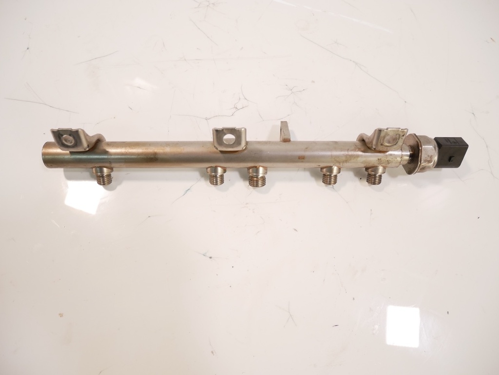 [MTD-445468] Colector de admisión BMW Serie 3 E90 E91 E92 E93 2.0i N43B20A 7562474