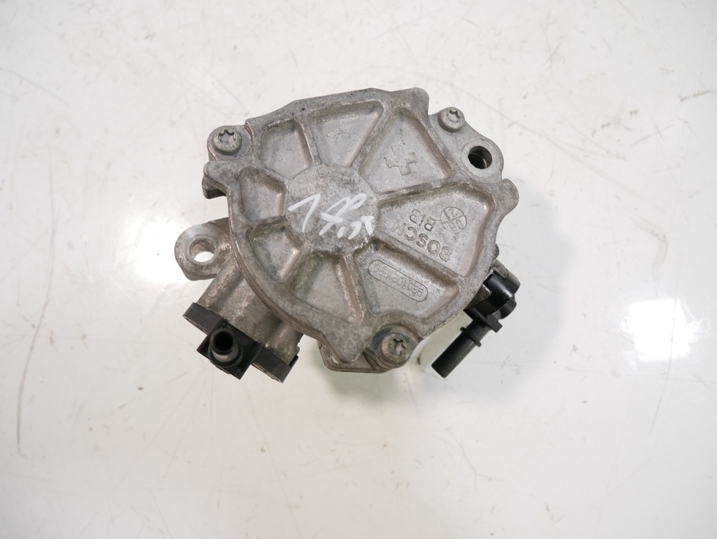 [MTD-447301] Bomba de vacío Citroën Peugeot 1.2 THP HNP HN05 EB2ADT 9804021880