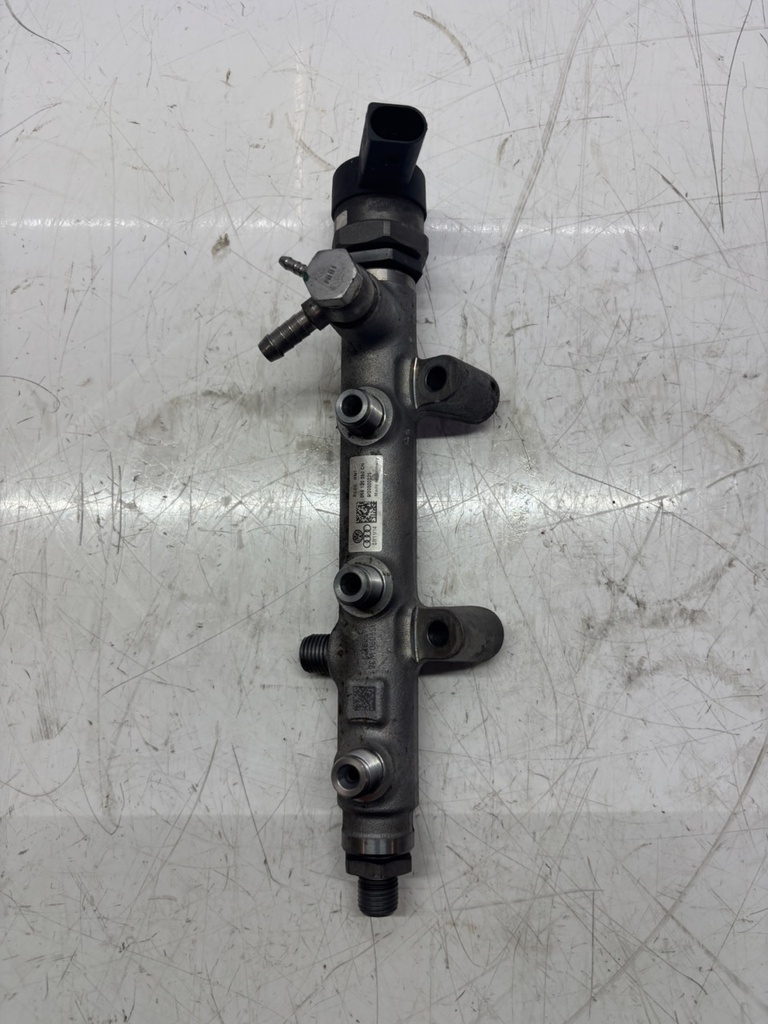 [MTD-451202] Tubo de raíl Audi A4 A5 A6 3.0 TDI CLAB CLA 059130090CN