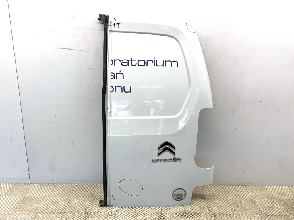 [STARK-759742] Puerta trasera derecha CITROEN BERLINGO (ER_, EC_) 1.6 BlueHDi 100 2018-2022
