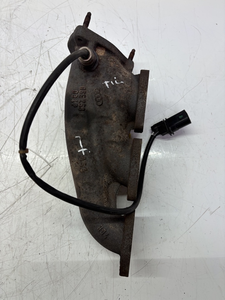 [MTD-460962] Colector de escape Audi A4 S4 B8 A5 S5 3.0 Quattro CGWC CGW 06E253034P