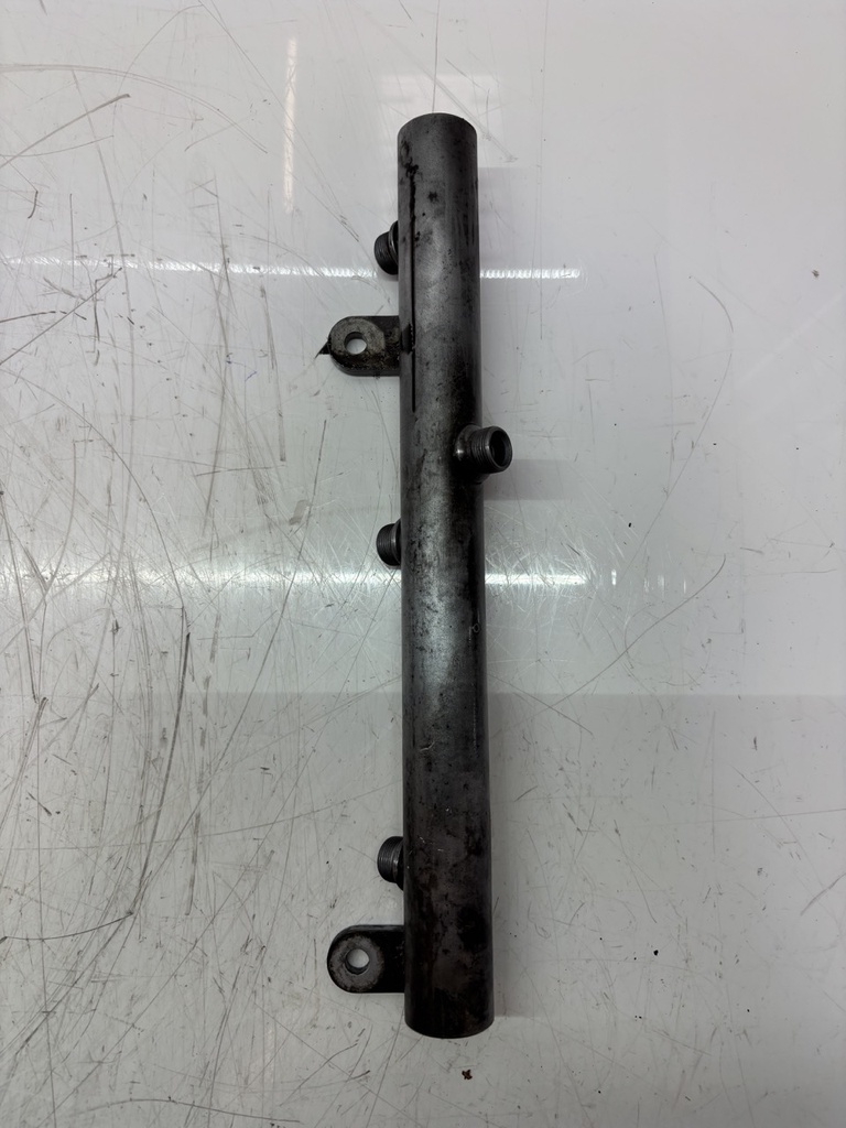 [MTD-462264] Tubo de ferrocarril para Chrysler 300C 3.0 CRD EXL A6420702695