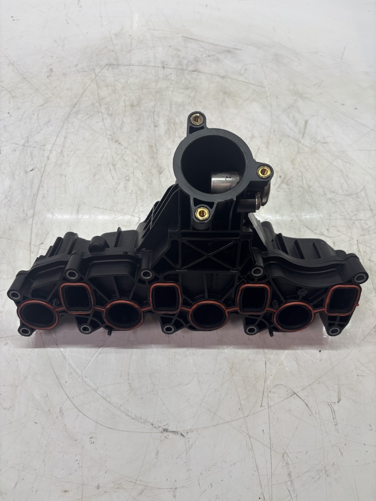 [MTD-463025] Colector de admisión Audi Q5 Exeo 2.0 TDI CGLB CGL 03L129711AF