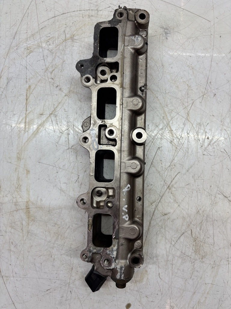 [MTD-464455] Colector de admisión VW Audi Skoda Seat 1.4 TFSI TSI CAXA CAX 03C133202AQ