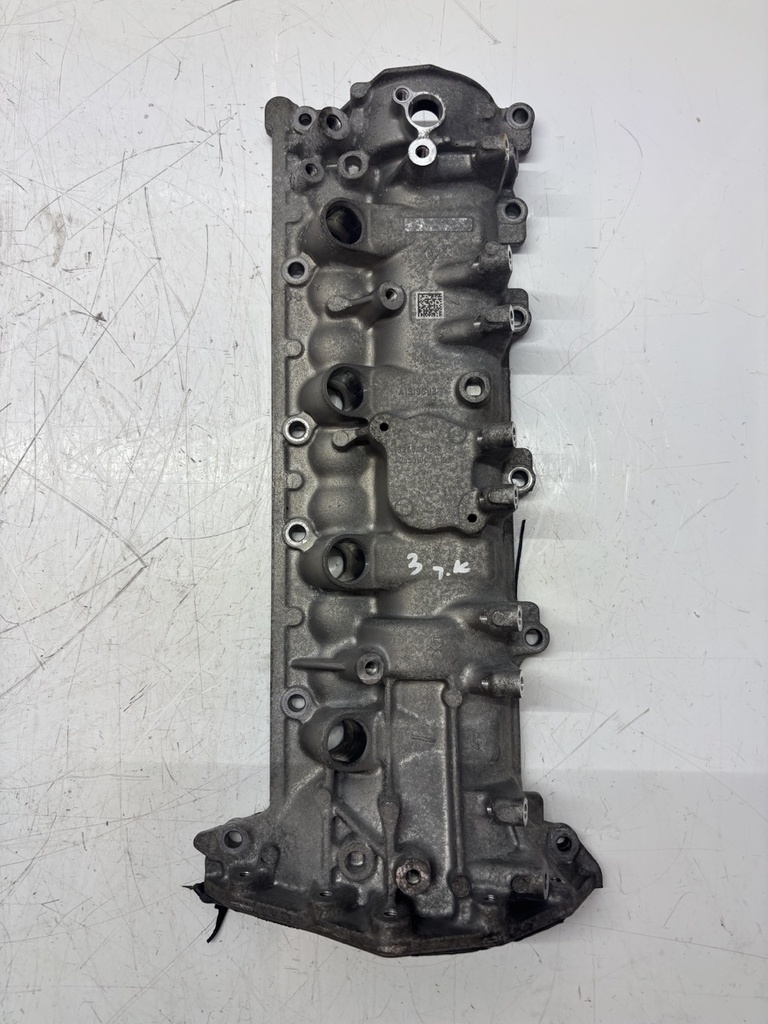 [MTD-468268] Tapa de válvulas Nissan Qashqai III 1.3 DIG-T HR13DDT HR13 132654210R