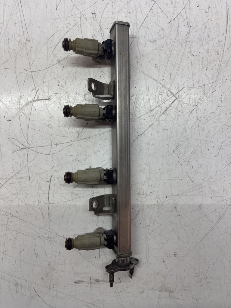 [MTD-469674] Carril del inyector Hyundai i10 I 1.2 gasolina G4LA 35310-04000