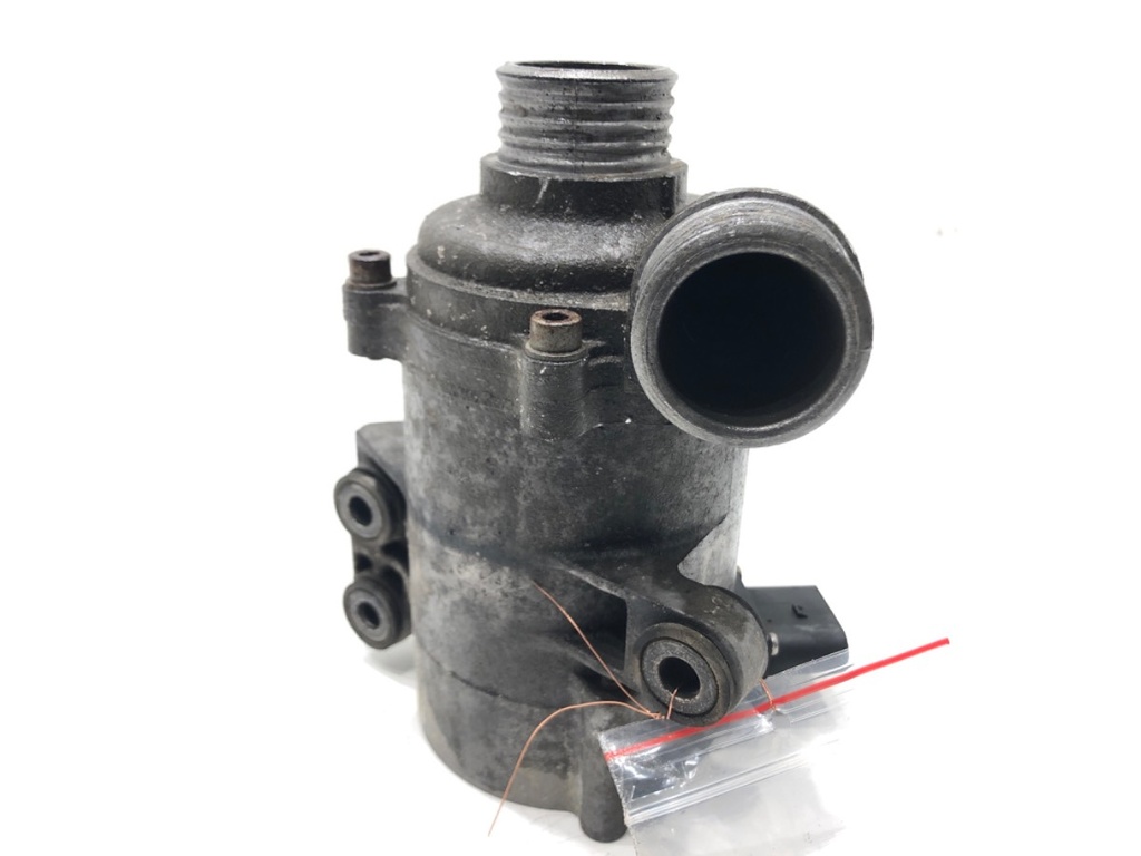 [STARK-662219] Bomba de agua adicional BMW Serie 3 Gran Turismo (F34) 320i 135 kW