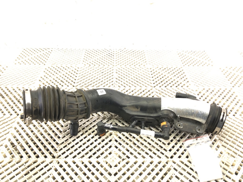 [STARK-662655] Filtro de aire FORD USA ESCAPE IV 2.0 B 184kW (250 KM) 2019-2024