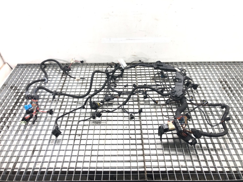 [STARK-480232] Mazo de cables de motor BMW Serie 5 Touring (F11) 530d 190 kW 2011-2017