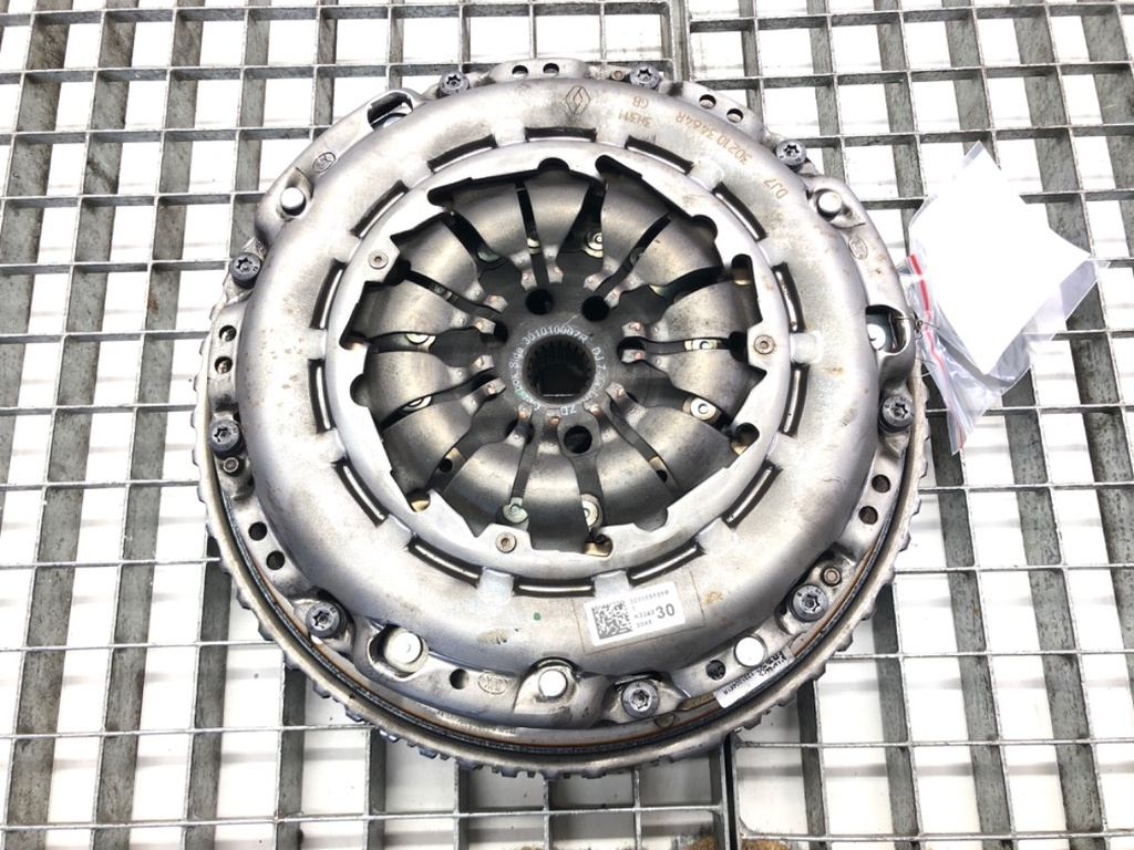 [STARK-609465] Embrague Renault Captur II 2020-2022 TCe 140