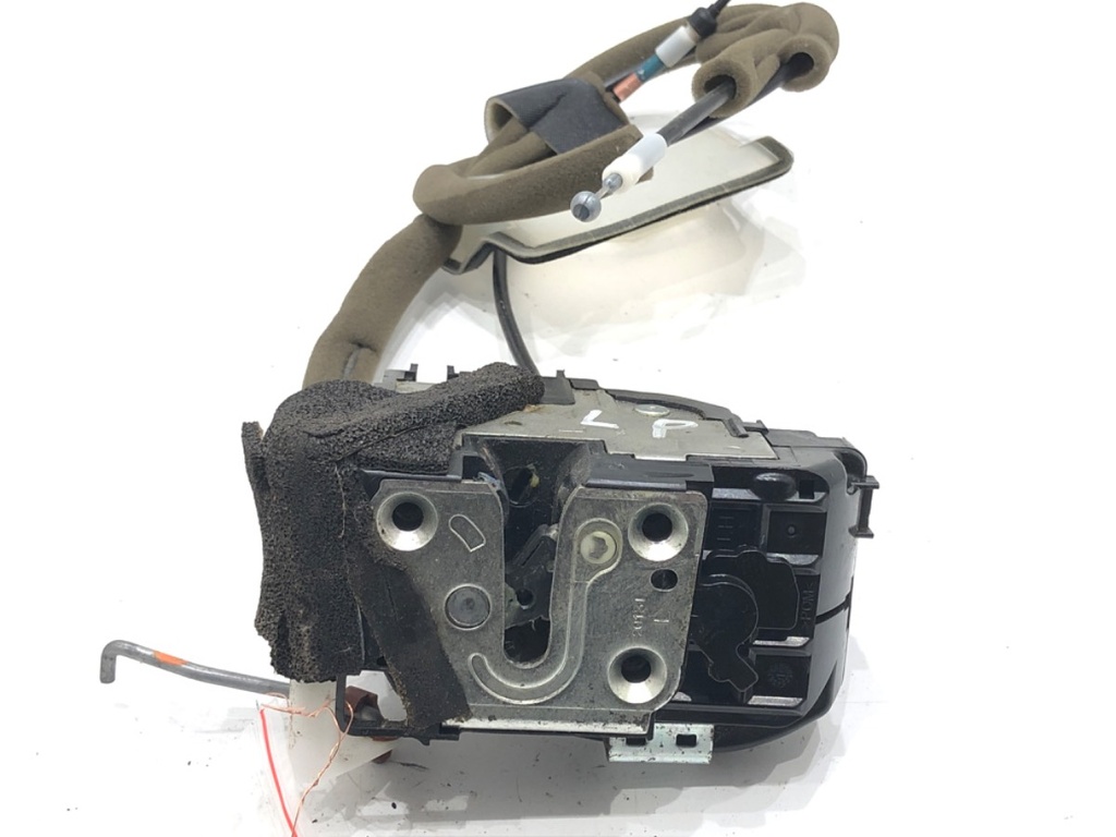 [STARK-688114] Cerradura de puerta delantera izquierda INFINITI Q70 (Y51) 2013-2022