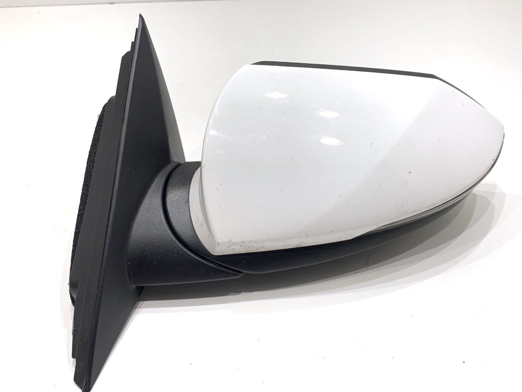 [STARK-817092] Retrovisor izquierdo HYUNDAI ELANTRA VII sedán (CN7) 2020-2022