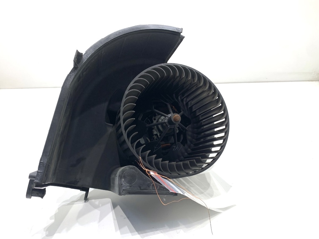[STARK-831737] Ventilador de admisión BMW X6 (E71, E72) 2007-2014