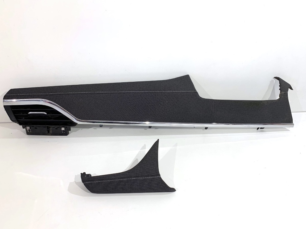 [STARK-910101] Moldura decorativa SKODA OCTAVIA IV Combi (NX5) 2019-2022