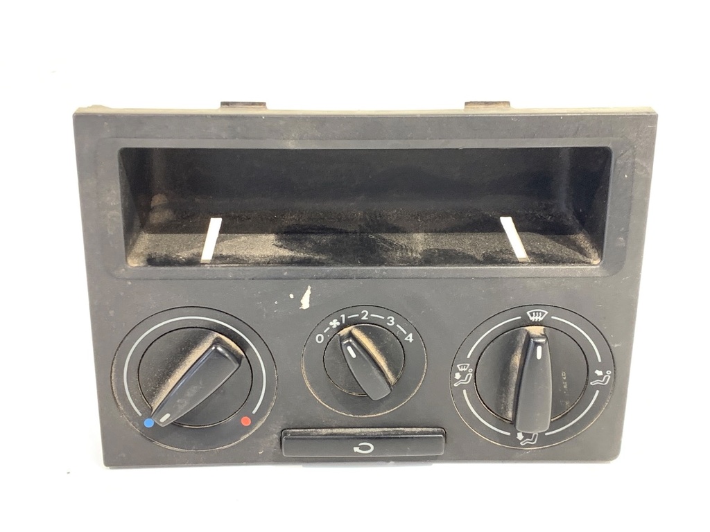 [STARK-912954] Panel de control de aire VW Transporter IV Autobus 1.9 TD 1992-2003